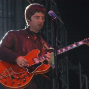 2022_oasis_noelgallagher_getty_2000x1270-696x442 2022 Oasis Noelgallagher Getty 2000x1270 696x442