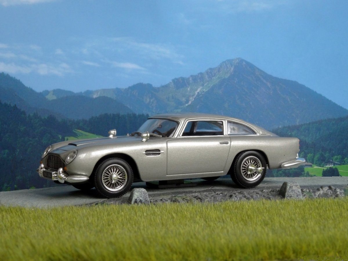 aston-martin-db5-james-bond-stockpack-pixabay.jpg aston martin, db5, james bond
