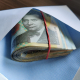 spaga mita bani negri tuflă cash bancnote plic 200 lei copyright contactați www.AFACERI.news Bani Negri Tuflă Cash Bancnote spaga mita Plic 200 Lei Copyright Contactați Www.afaceri.news