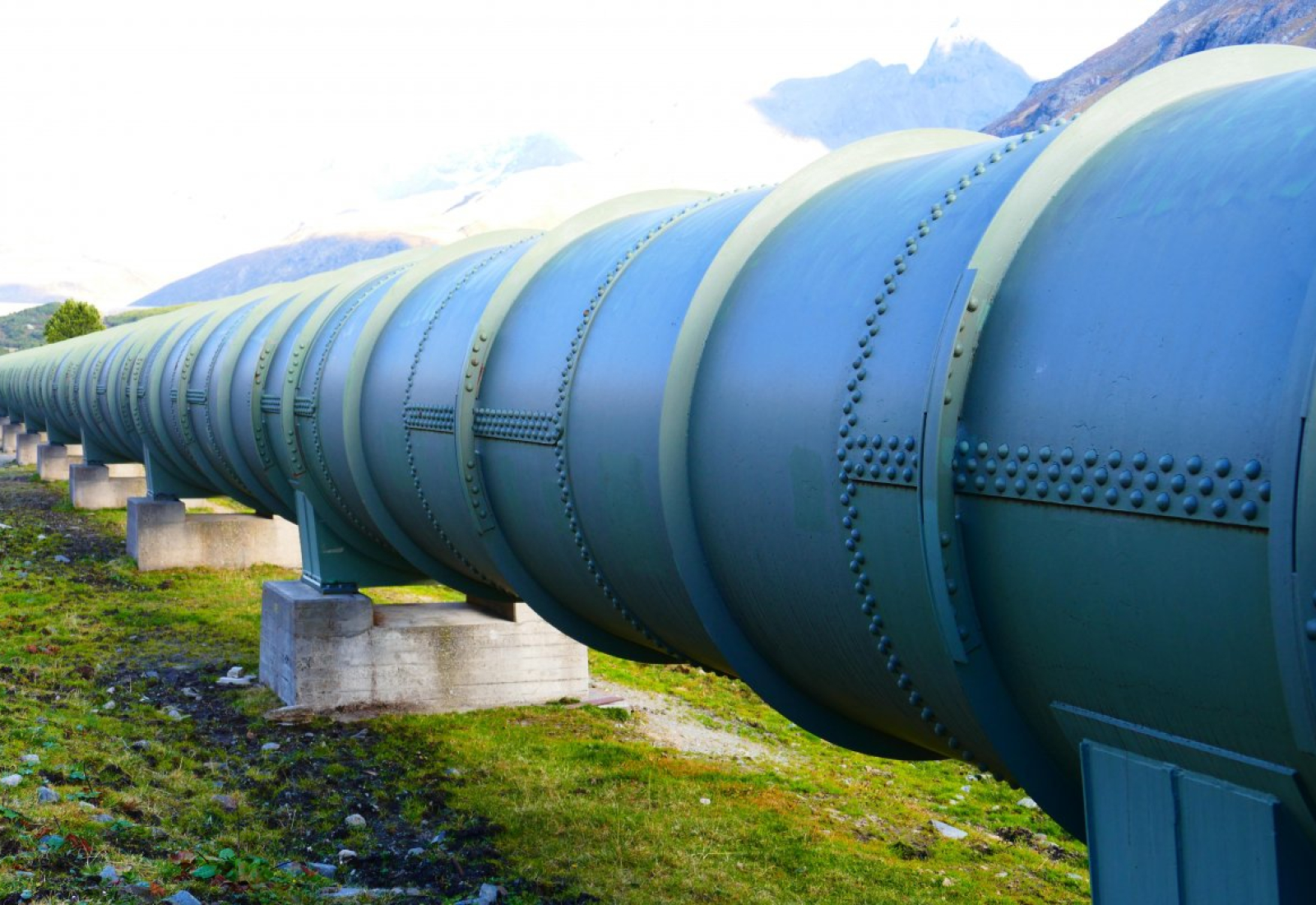 pressurized-water-pipe-tube-pipeline-stockpack-pixabay.jpg pressurized water pipe, tube, pipeline
