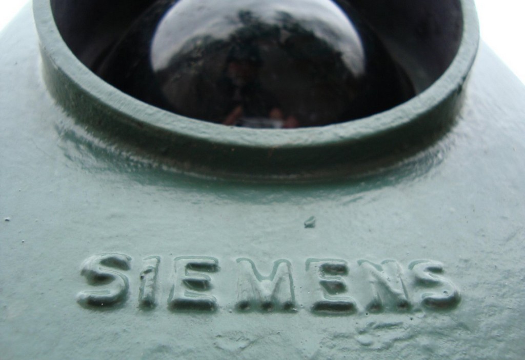 siemens-engraving-lettering-stockpack-pixabay.jpg siemens, engraving, lettering