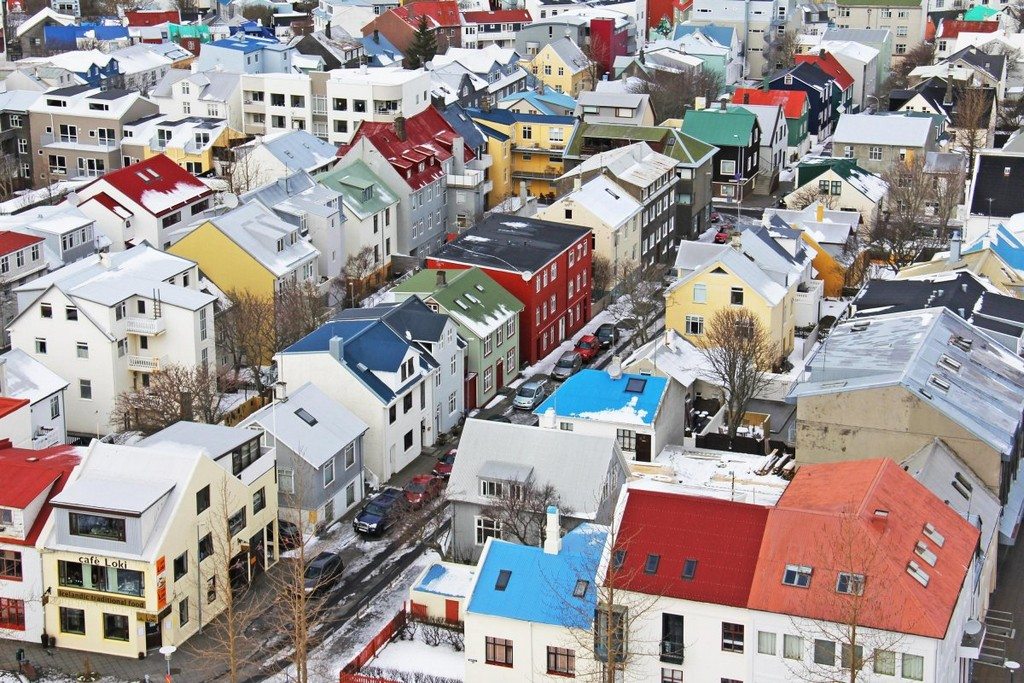 top-view-icelandic-houses-from-the-top-stockpack-pixabay.jpg top view, icelandic houses, from the top