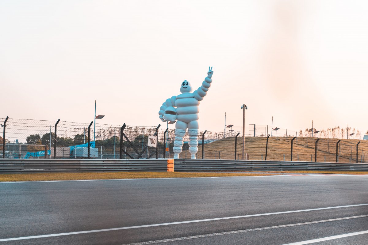 michelin-statue-stockpack-unsplash.jpg Michelin statue