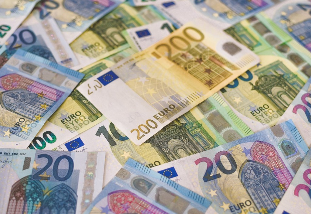 a-pile-of-euro-eur-banknotes-that-include-20-100-and-200-notes-part-iv-stockpack-unsplash.jpg A pile of Euro (EUR) banknotes that include 20, 100, and 200 notes. (Part IV)