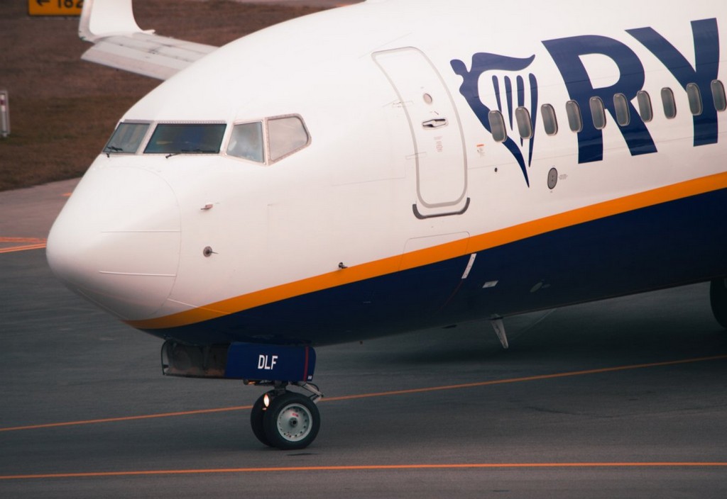 plane-stockpack-pexels.jpg Plane