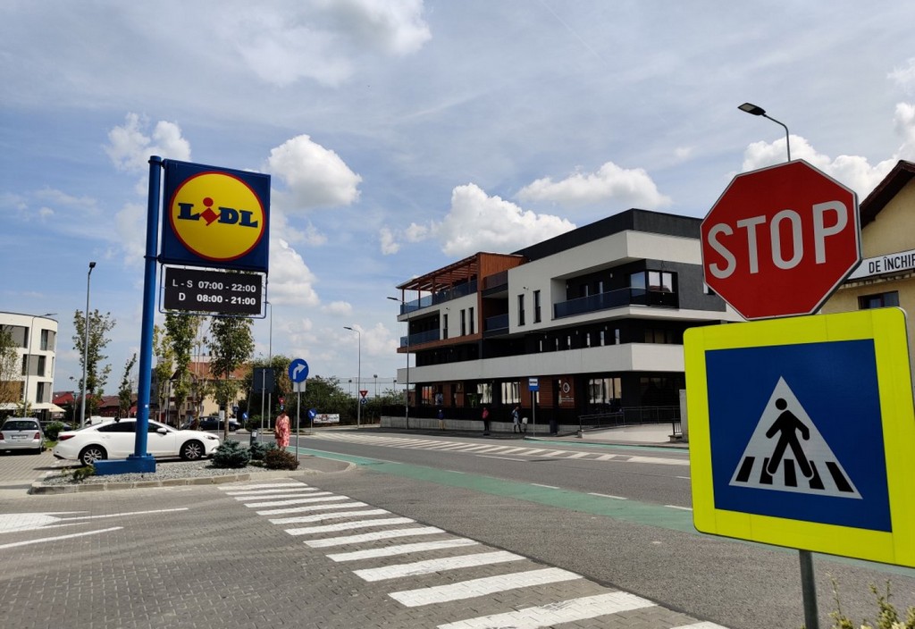 Lidl supermarket retail Stop Copyright info@afaceri.news Lidl Supermarket Retail Stop Copyright Info@afaceri.news