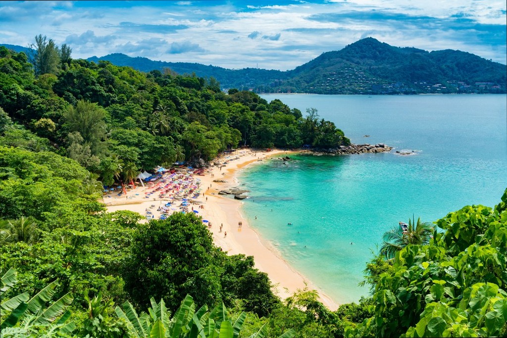 beach-people-tropical-stockpack-pixabay.jpg beach, people, tropical