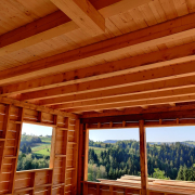 casă în construcție cabană munte Copyright foto contactati info@afaceri.news Casă în Construcție Cabană Munte Copyright Foto Contactati Info@afaceri.news