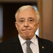 mugur-isarescu-a3 Mugur Isarescu A3