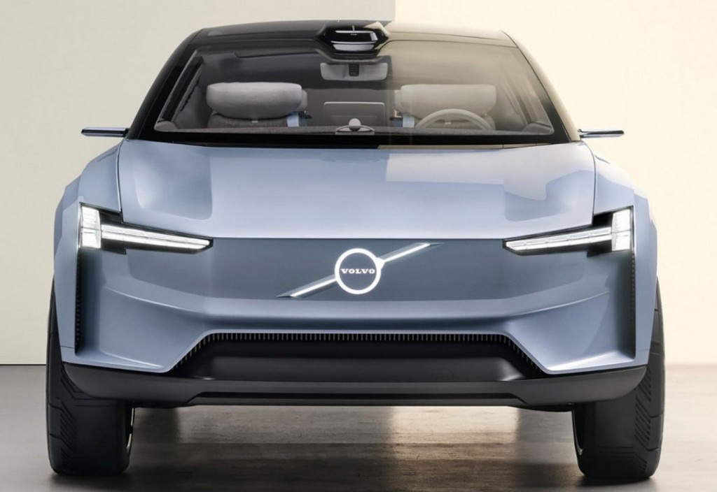 294765_Volvo_Concept_Recharge_Exterior_front_view 294765 Volvo Concept Recharge Exterior Front View