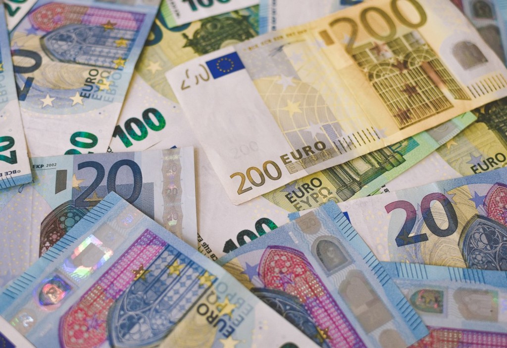 a-pile-of-euro-eur-banknotes-that-include-20-100-and-200-notes-part-i-stockpack-unsplash.jpg A pile of Euro (EUR) banknotes that include 20, 100, and 200 notes. (Part I)