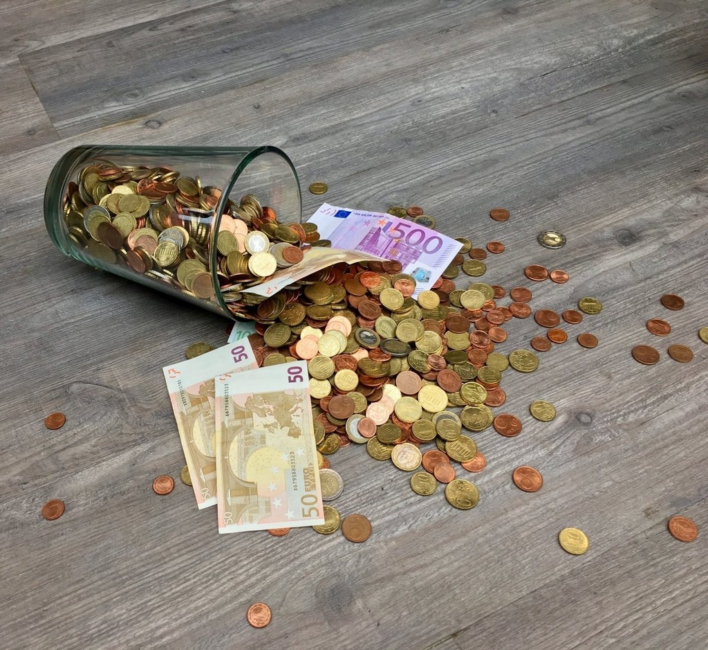 Bills capital cash cent
