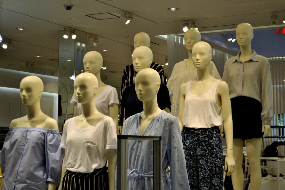 mannequin-display-model-stockpack-pixabay.jpg mannequin, display, model