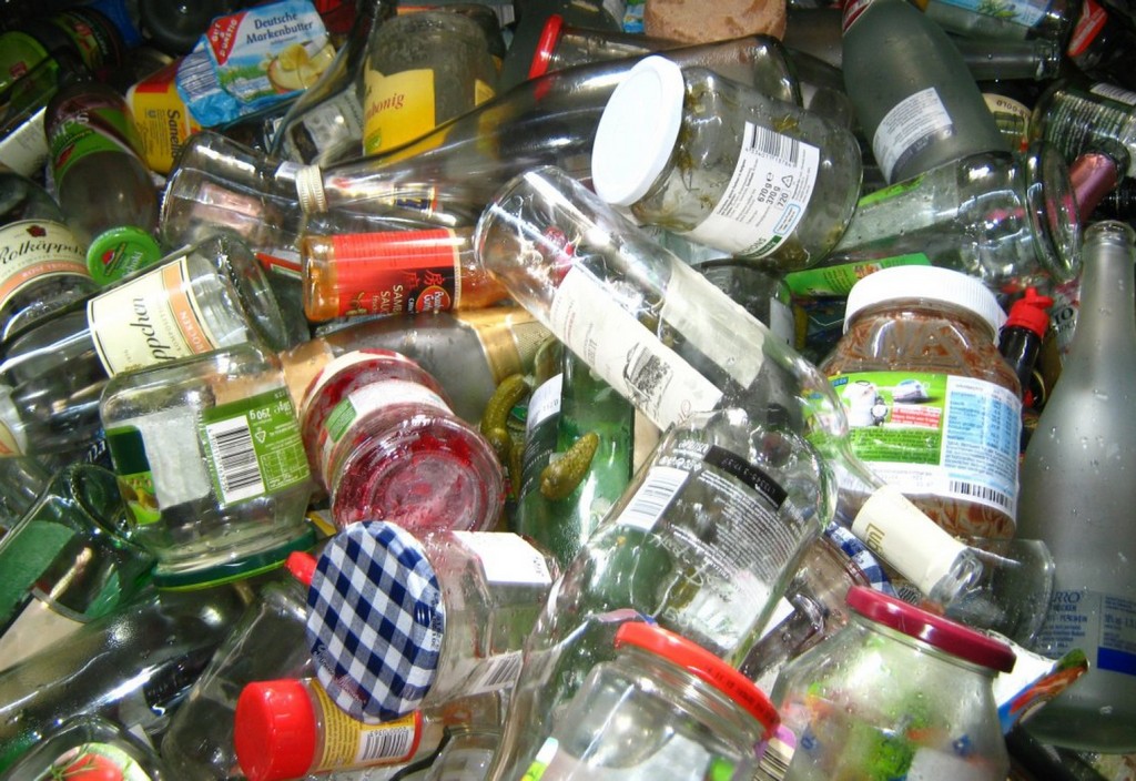 glass, glasses, bottles