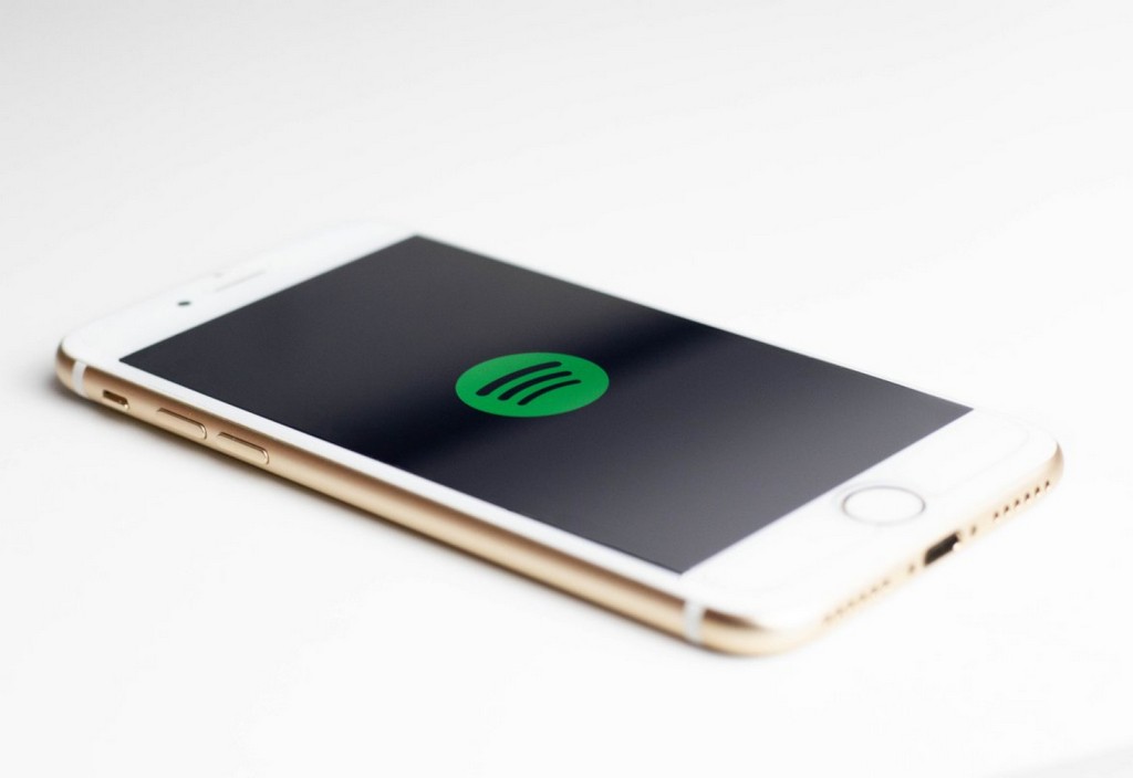 gold-iphone-7-displaying-spotify-logo-stockpack-unsplash.jpg gold iPhone 7 displaying spotify logo