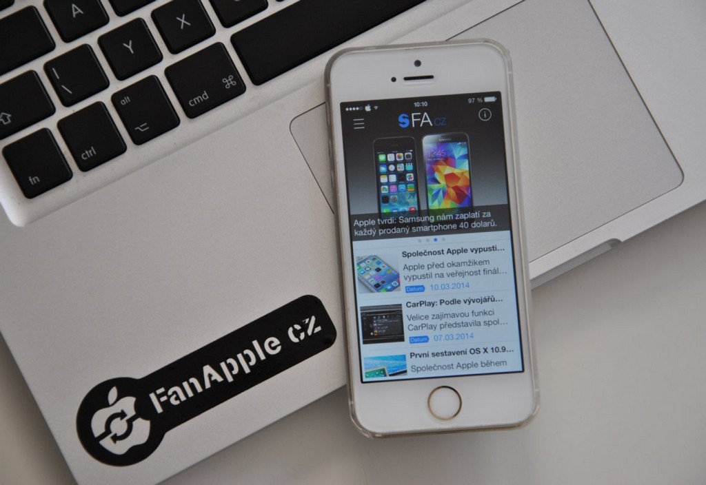 iphone-macbook-apple-stockpack-pixabay.jpg iphone, macbook, apple