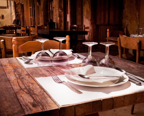 restaurant-table-dining-stockpack-pixabay.jpg restaurant, table, dining