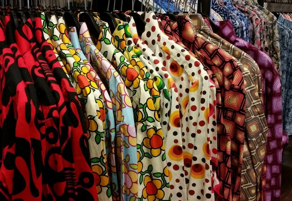 shopping-summer-second-hand-stockpack-pixabay.jpg shopping, summer, second-hand