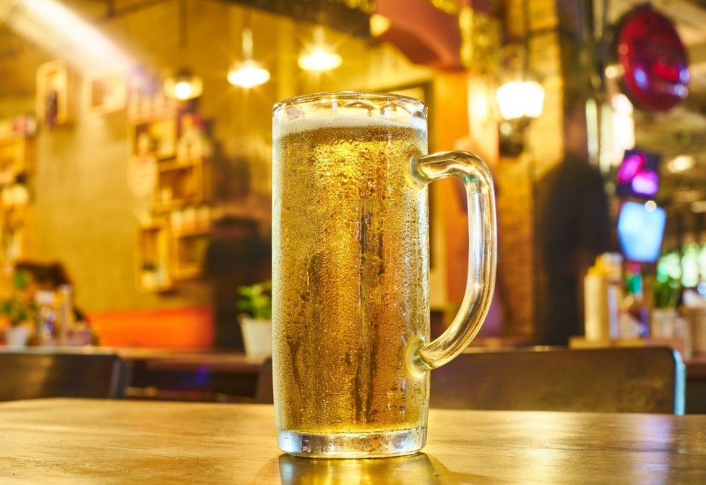 beer-fun-table-stockpack-pixabay.jpg beer, fun, table