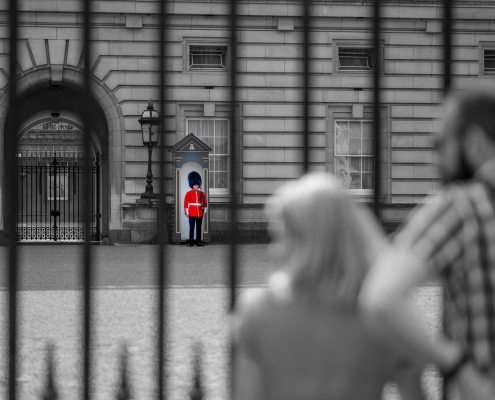 buckingham-palace-guard-stockpack-pixabay.jpg buckingham, palace, guard