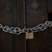chains-lock-doors-stockpack-pixabay.jpg chains, lock, doors