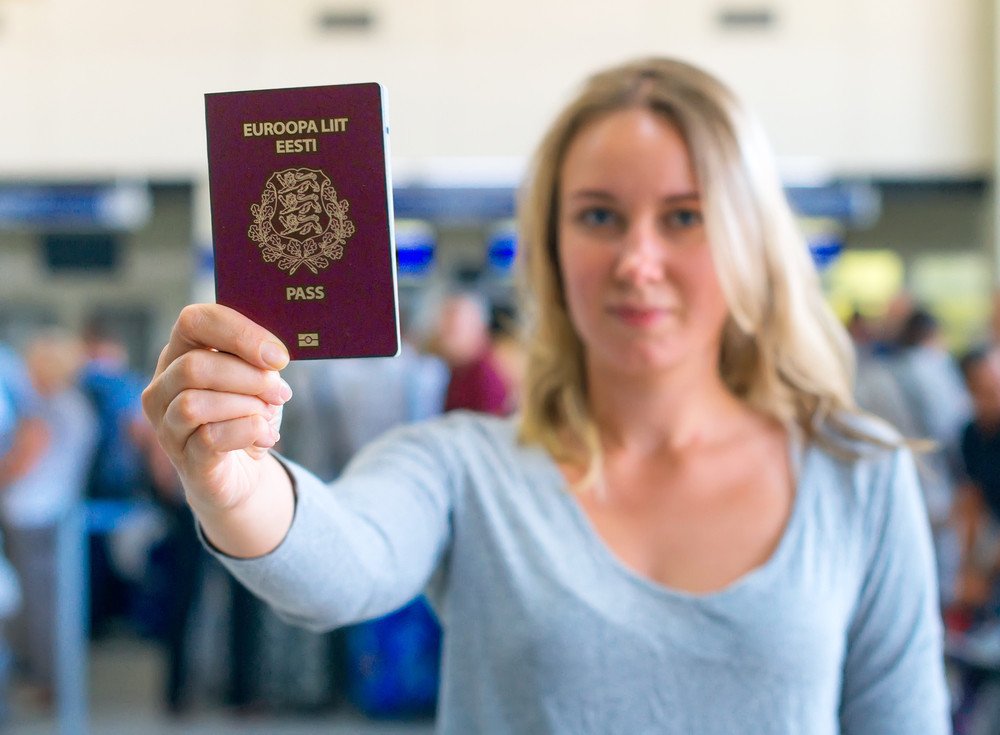 Estonia-passport-shutterstock_351083585 Estonia Passport Shutterstock 351083585