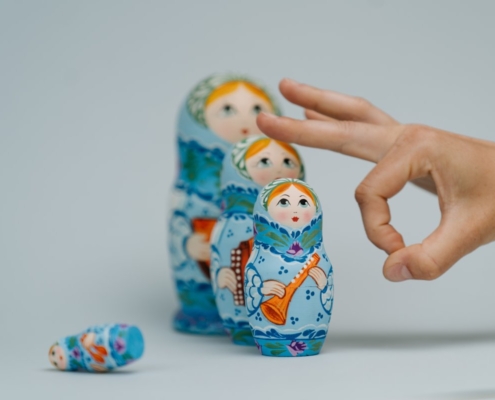 person-holding-blue-and-white-ceramic-owl-figurine-stockpack-pexels.jpg Person holding blue and white ceramic owl figurine