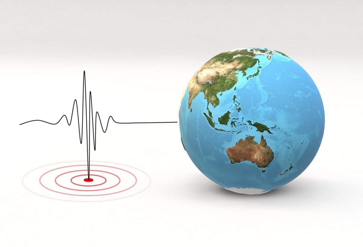 earthquake-pulse-line-globe-stockpack-pixabay.jpg earthquake, pulse line, globe