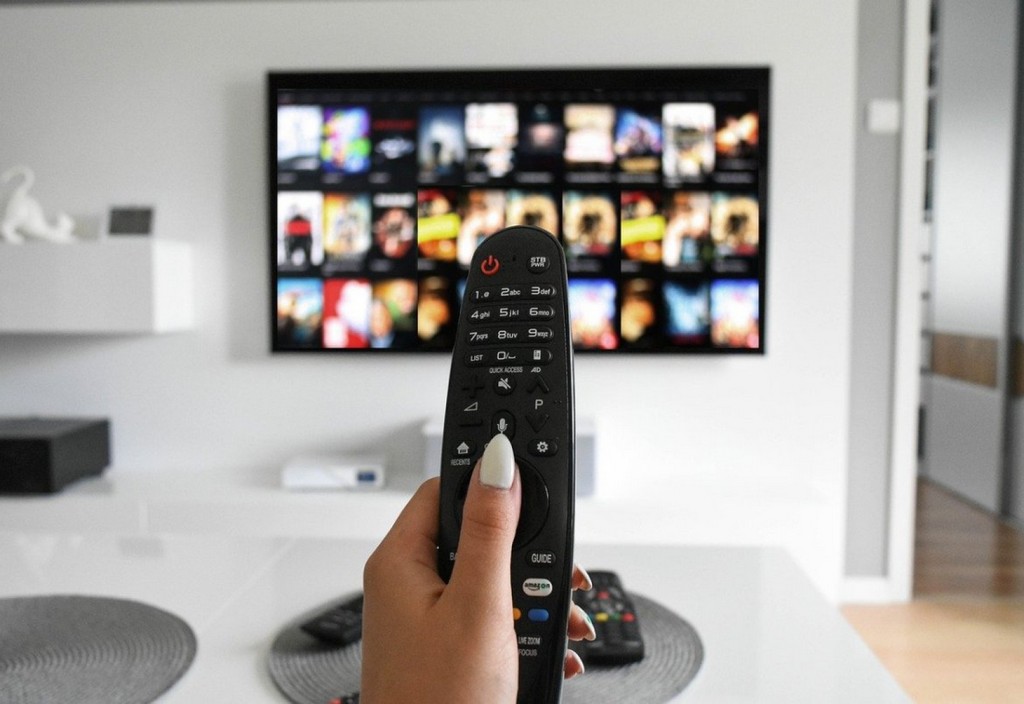 tv-watching-screen-stockpack-pixabay.jpg tv, watching, screen