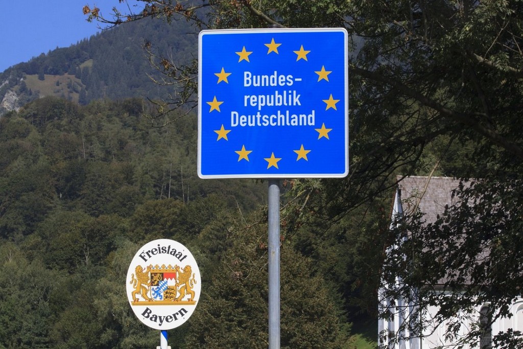 border-austria-bavaria-stockpack-pixabay.jpg border, austria, bavaria