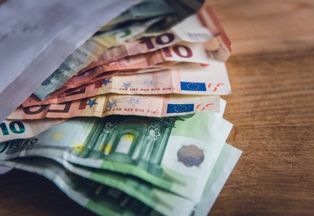 corruption-loves-money-euro-banknote-bank-bill-stockpack-unsplash.jpg Corruption loves money. EURO banknote bank bill