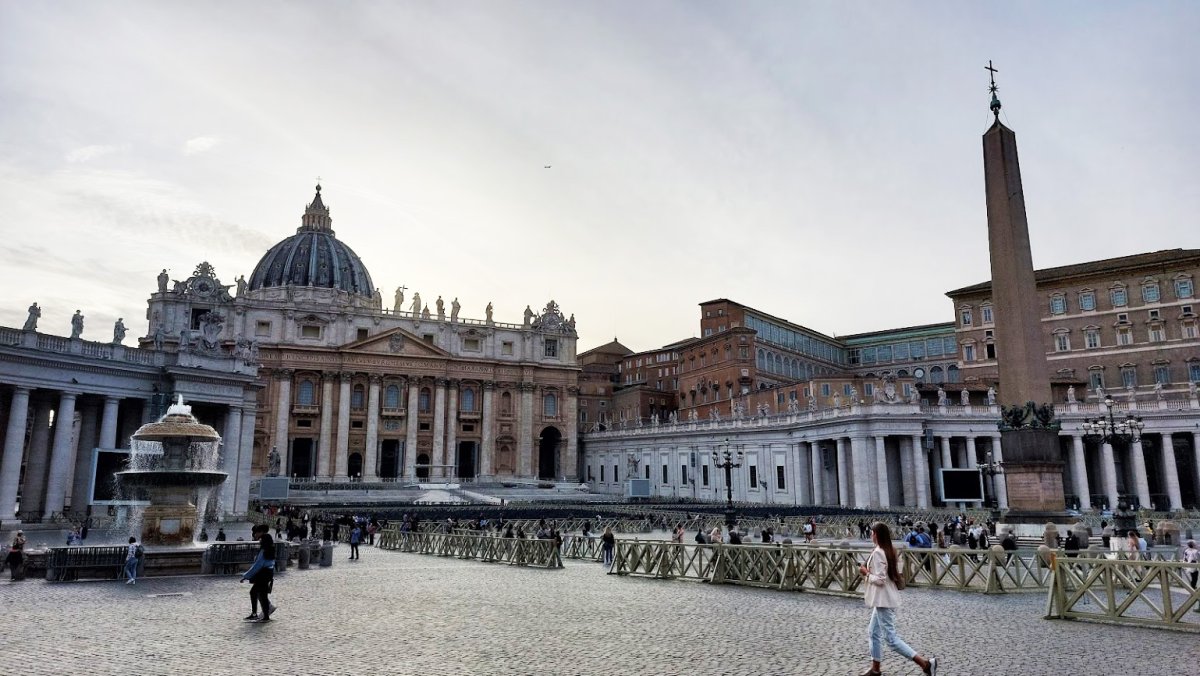 Vatican, Roma 20230427 191847