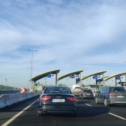 poluare vama Ungaria trafic coloane Schengen punct vamal Copyright foto Contactati www.AFACERI.news Poluare Vama Ungaria Trafic Coloane masini, auto Schengen Punct Vamal Copyright Foto Contactati Www.afaceri.news