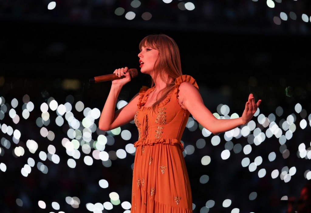 Taylor Swift F1ll83kx0aal3gf