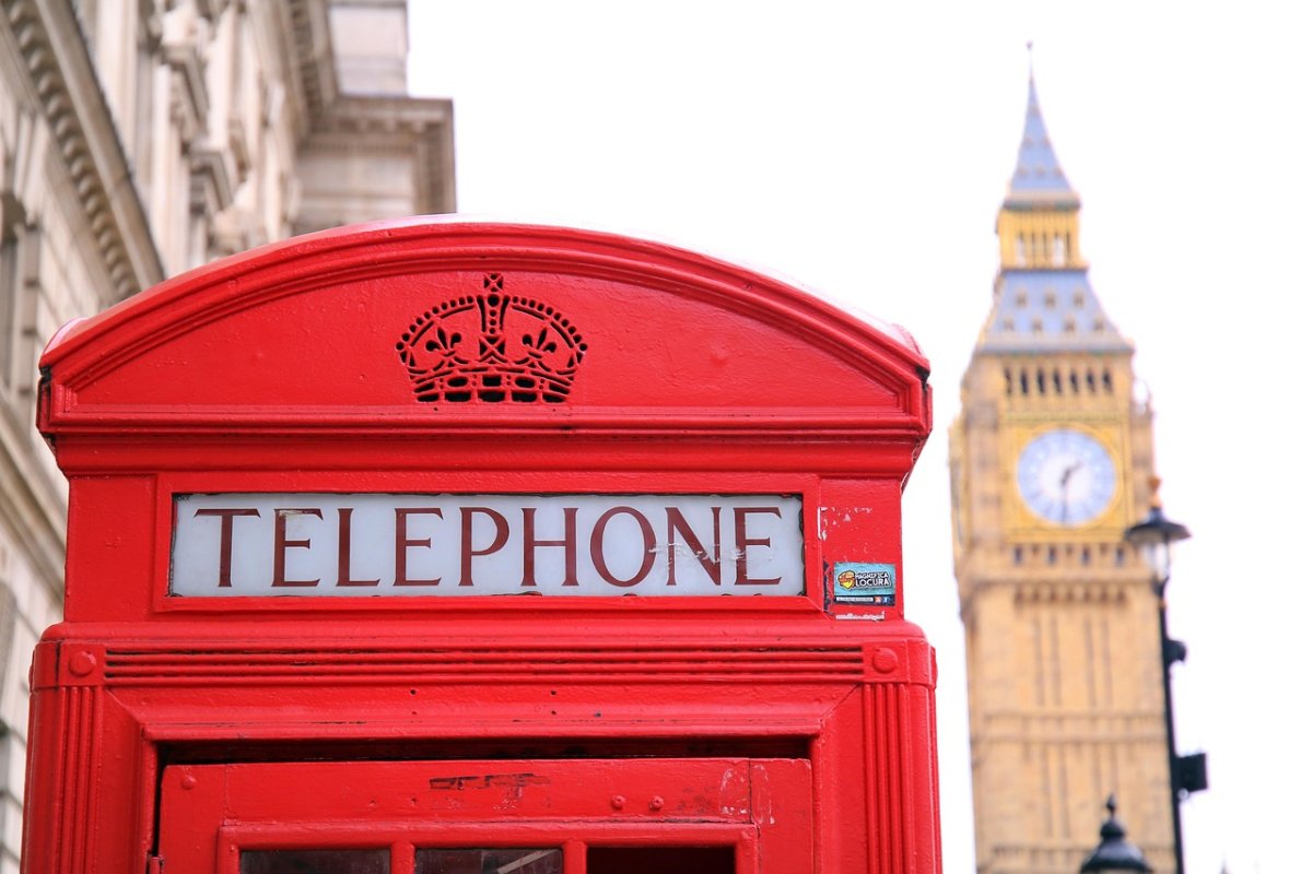 cabin-phone-booth-red-stockpack-pixabay.jpg cabin, phone booth, red