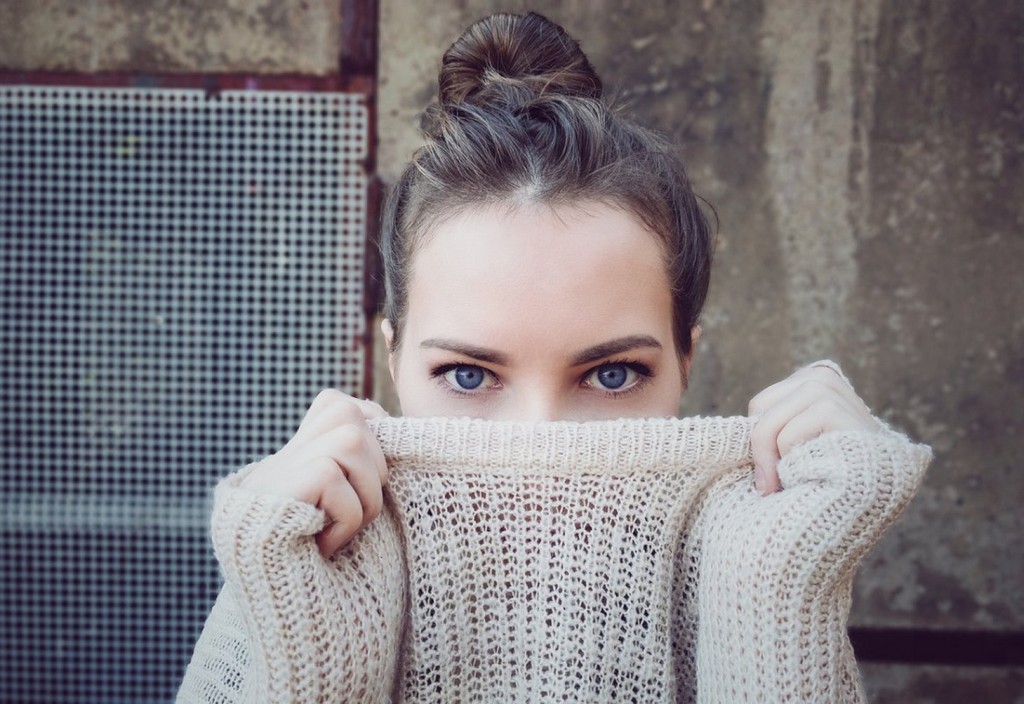 woman-knitwear-eyes-stockpack-pixabay.jpg woman, knitwear, eyes