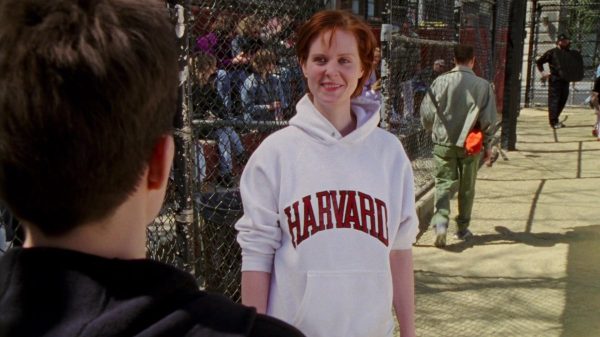 Harvard University White Hoodie Of Cynthia Nixon As Miranda Hobbes In Sex And The City S01e03 Bay Of Married Pigs 1998