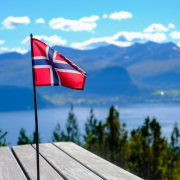 norway-flag-mountain-stockpack-pixabay.jpg norway, flag, mountain