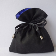 pouch-toiletry-bag-case-stockpack-pixabay.jpg pouch, toiletry bag, case