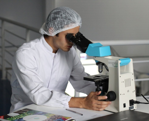 scientist-drugstore-microscope-stockpack-pixabay.jpg scientist, drugstore, microscope
