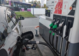 Benzinarie Motorina Benzina Carburant Rompetrol Copyright Foto Contactati Www.afaceri.news