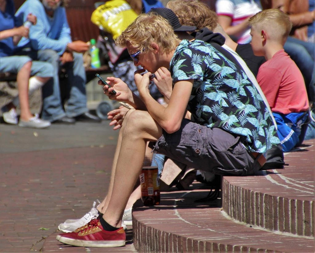 pokemon-pokemon-go-phone-stockpack-pixabay.jpg pokemon, pokemon go, phone