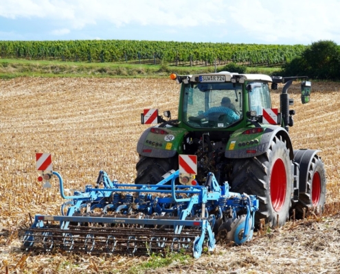 tractor-plough-fields-stockpack-pixabay.jpg tractor, plough, fields