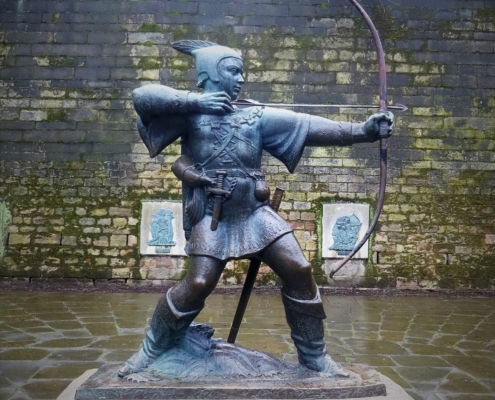 robin-hood-bow-and-arrow-nottingham-castle-stockpack-pixabay.jpg robin hood, bow and arrow, nottingham castle