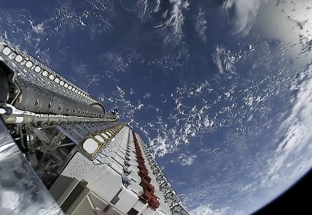 Starlink Mission (47926144123)