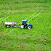 farmer-fertilizing-the-meadow-stockpack-unsplash.jpg farmer fertilizing the meadow