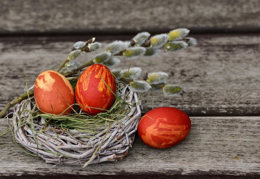 easter eggs, easter nest, easter decoration