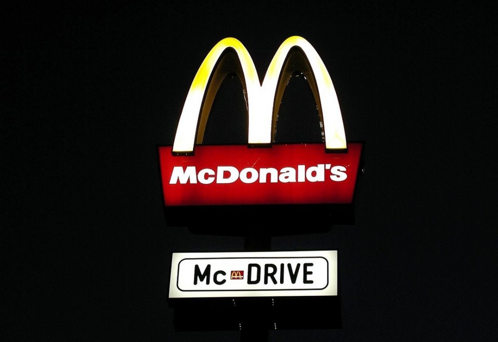 donalds, mc, signs