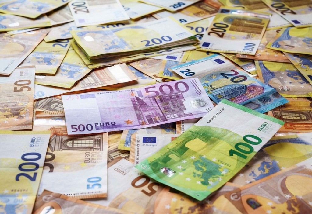banknotes-currency-finance-stockpack-pixabay.jpg banknotes, currency, finance