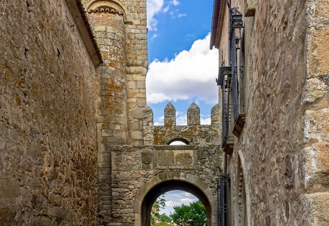 castillo-de-trujillo-extremadura-espana-stockpack-unsplash.jpg Castillo de Trujillo, Extremadura, España